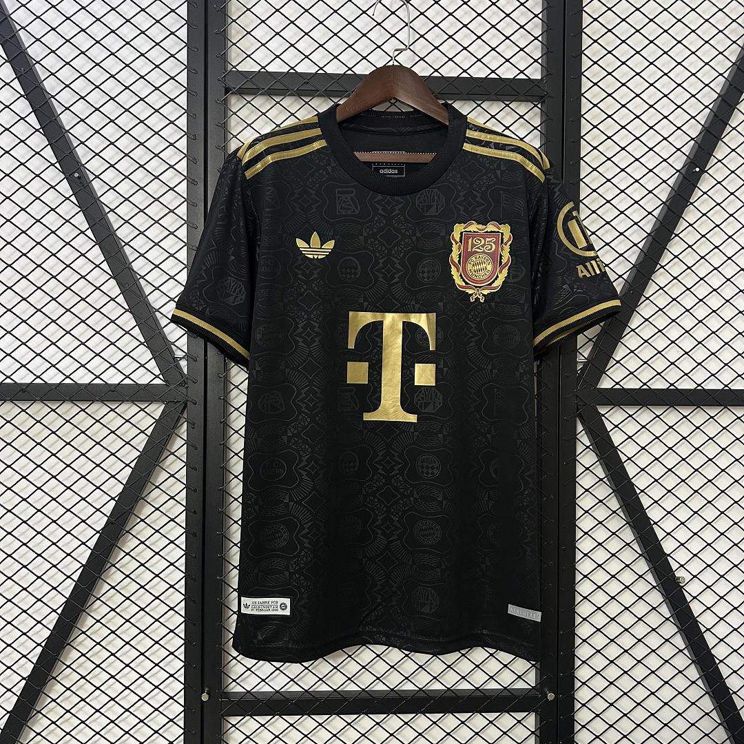 Camiseta 125.º Aniversario del Bayern (Negra)