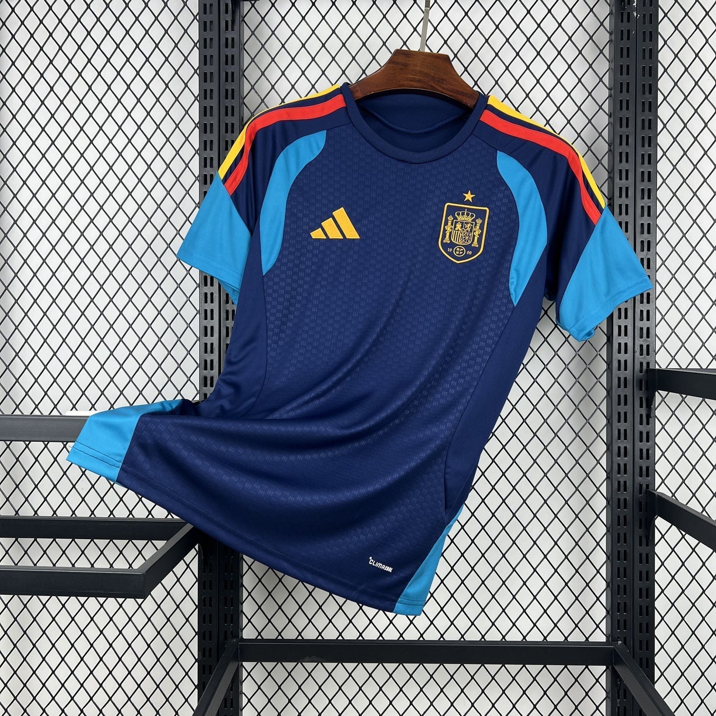 Camiseta prepartido del Mundial 2026 de España