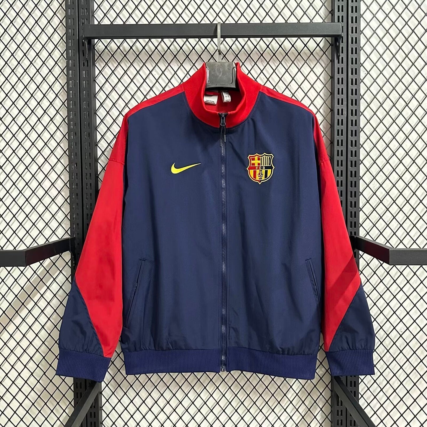 Cortavientos Barcelona 25/26 (Rojo)