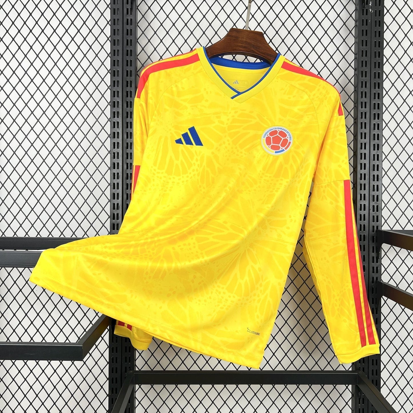 Camiseta de manga larga del uniforme local de Colombia para el Mundial de 2026