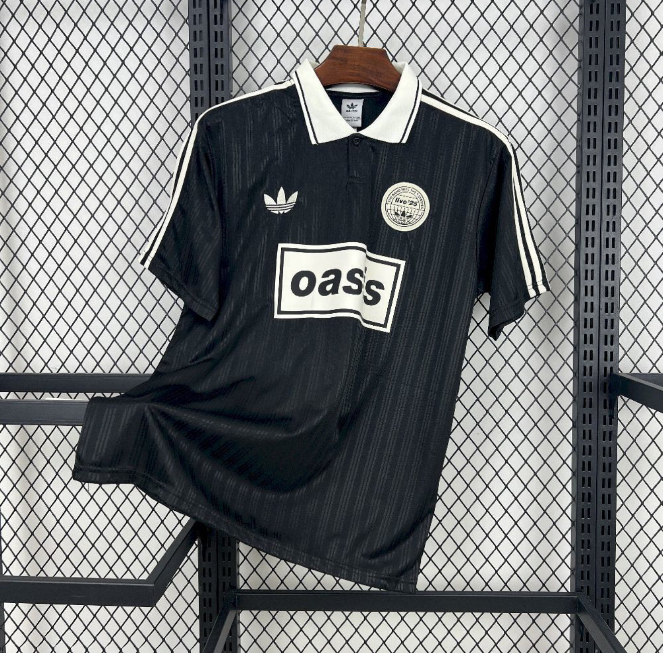 Adidas x Oasis (Negro)