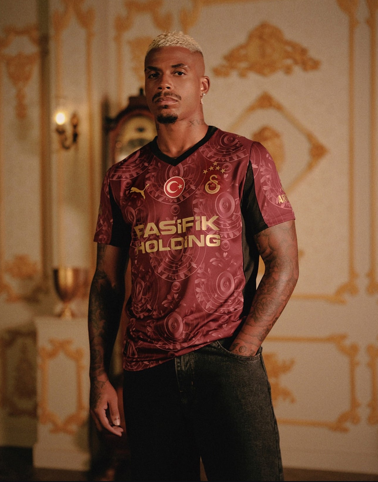 Tercera camiseta del Galatasaray 2025/26
