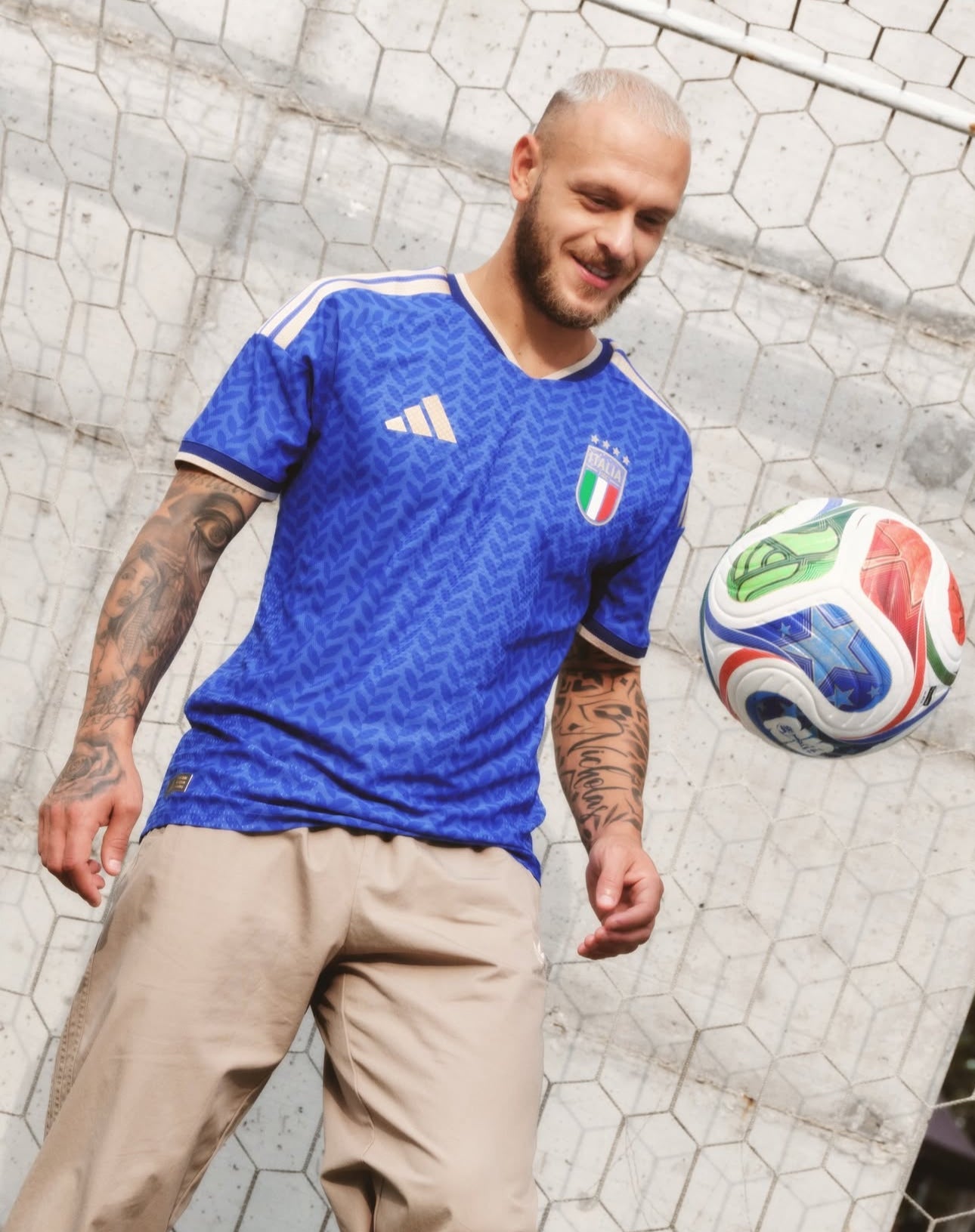 Camiseta de local de Italia 2026