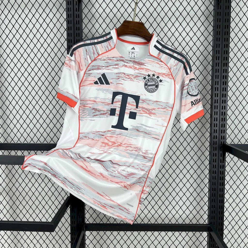 Camiseta de visitante del Bayern Múnich 25/26