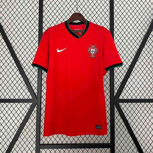 Camiseta de local de Portugal 2024