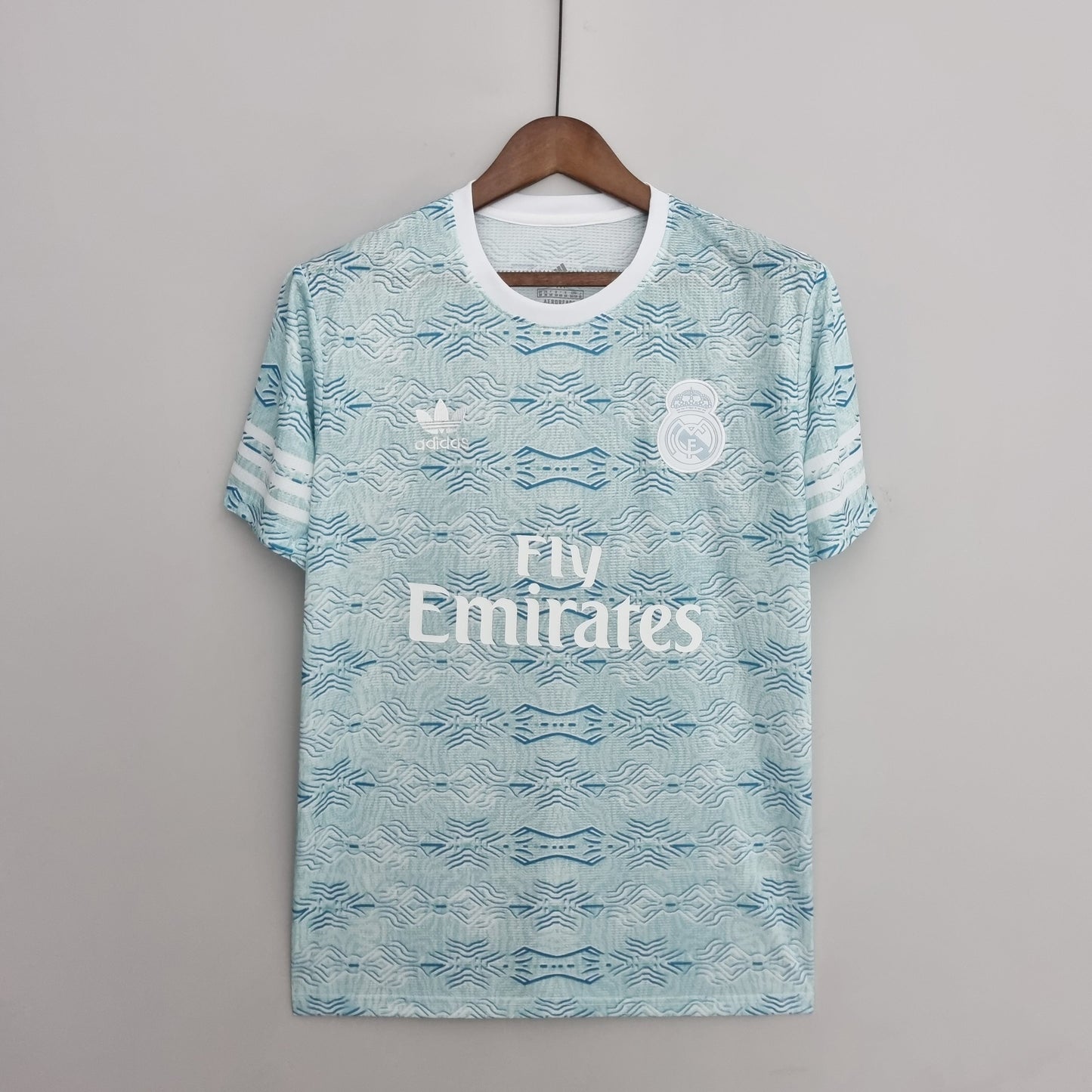 Camiseta Edición Especial Real Madrid (Azul Claro)