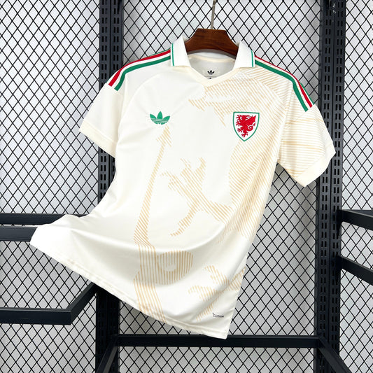 Camiseta visitante de Gales para el Mundial 2026