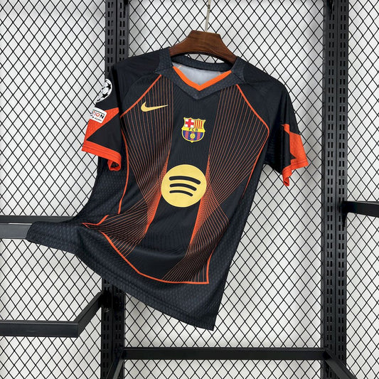Camiseta de edición especial del Barcelona (negra y naranja)
