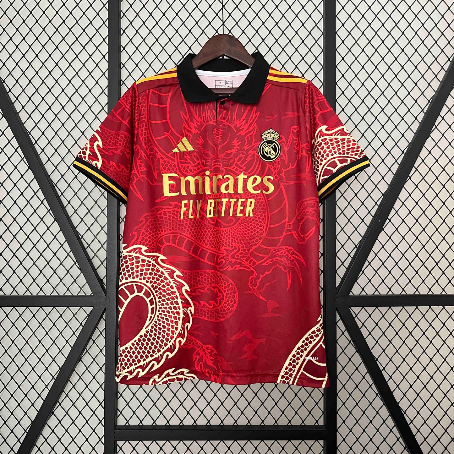 Camiseta Dragón Borgoña del Real Madrid