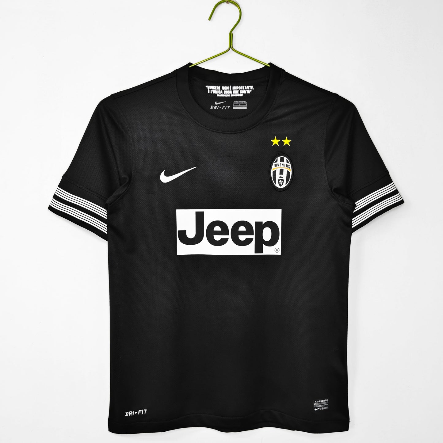 Camiseta de visitante de la Juventus 2012/13