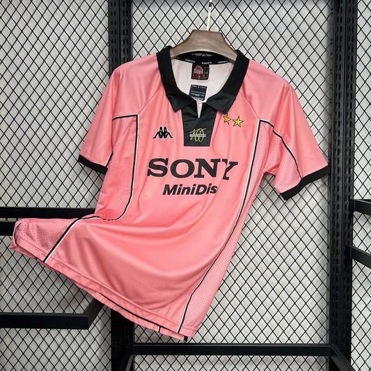 Camiseta de visitante de la Juventus 1997/98
