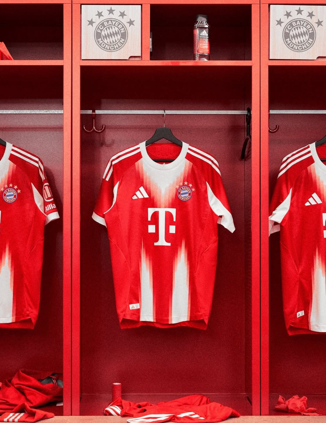 Camiseta Local del Bayern 2025/26