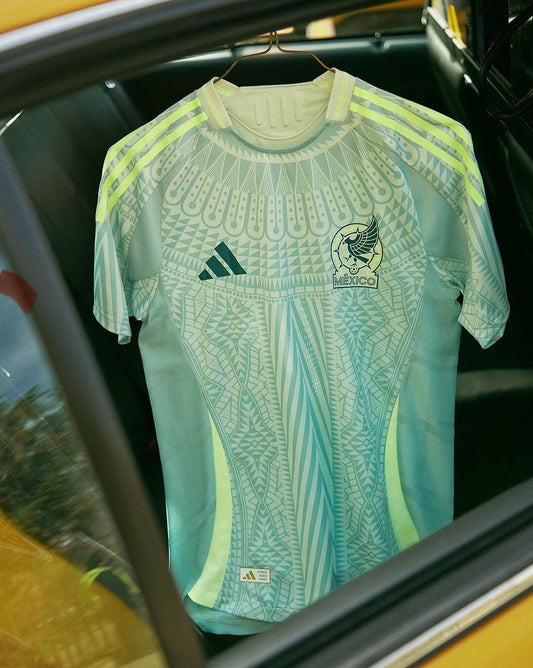 Camiseta de visitante de México 2024
