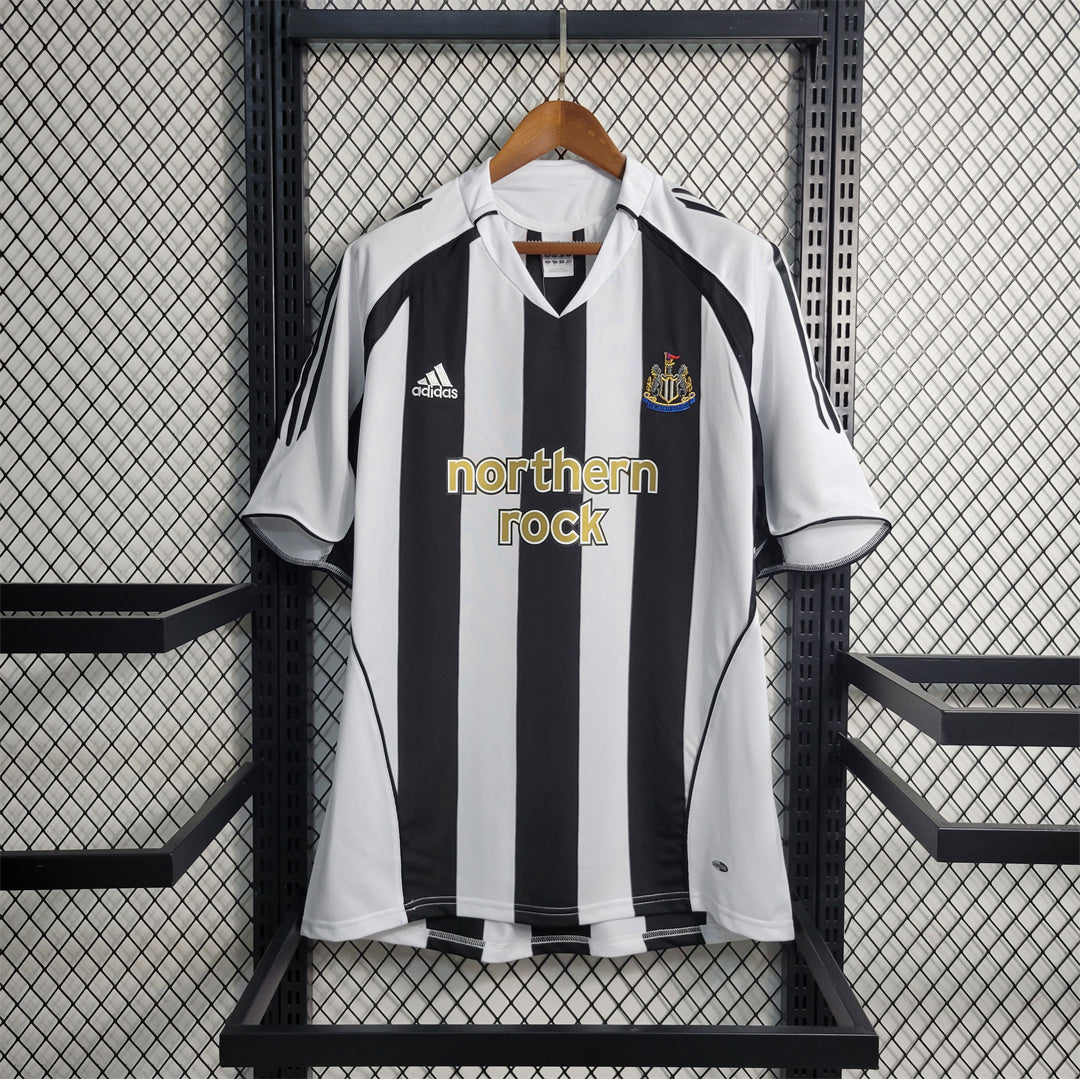 Camiseta de local del Newcastle United 2004/06