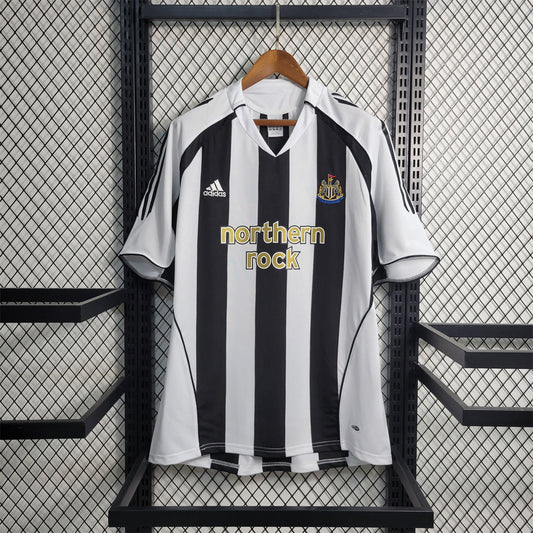 Camiseta de local del Newcastle United 2004/06