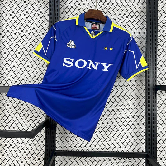 1996-1997 Retro Juventus Away Jersey