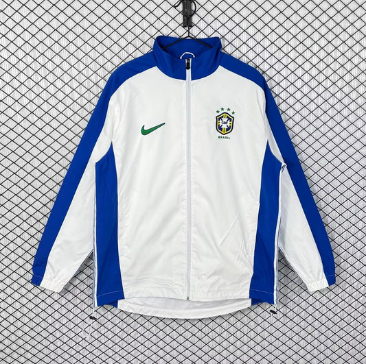 Cortavientos retro de Brasil (blanco)