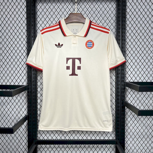 Tercera camiseta del Bayern 2024/25