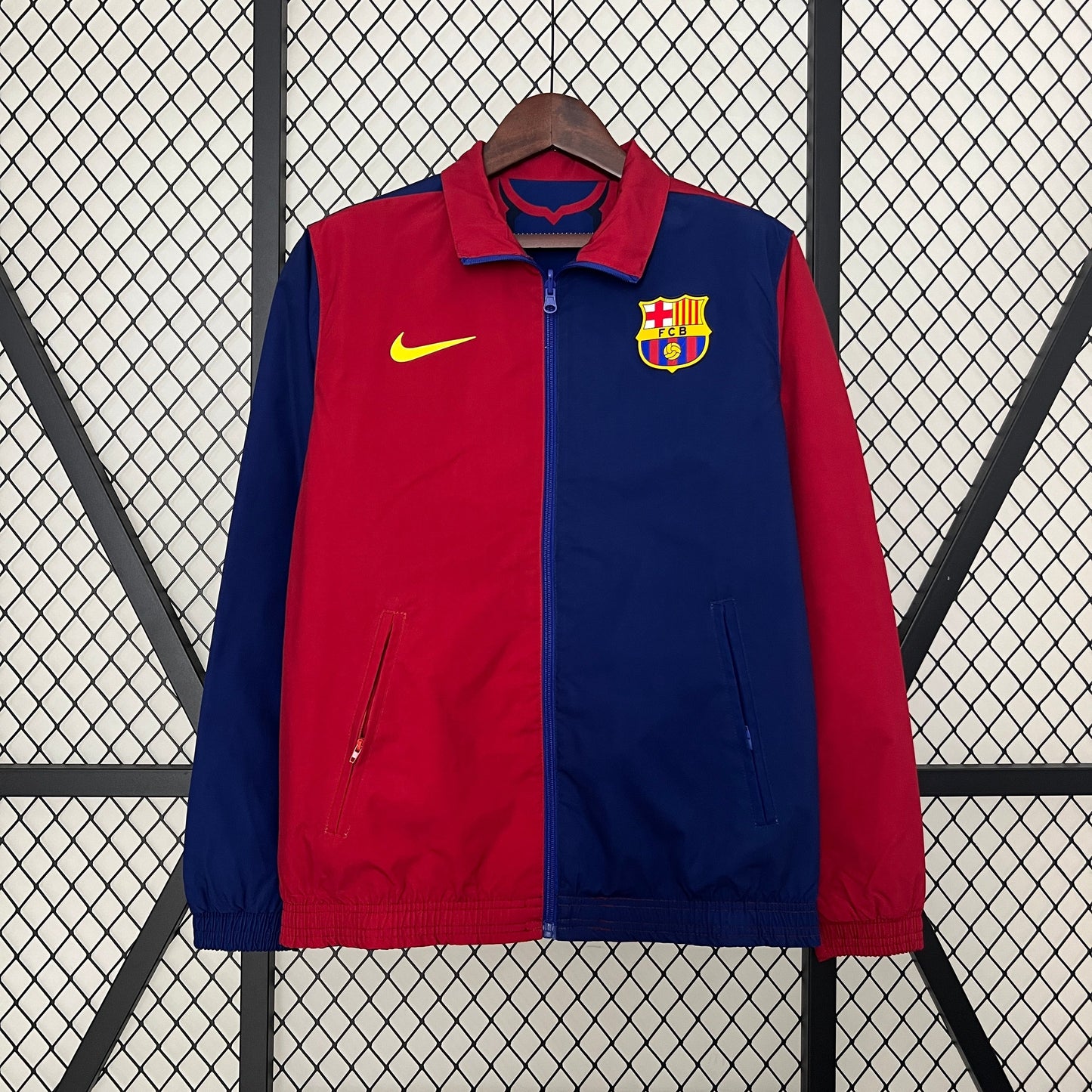 Cortavientos reversible del Barcelona