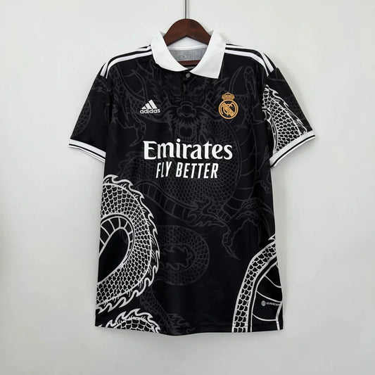 Camiseta Real Madrid Dragón (Negra)